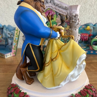 disney güzel ve çirkin ışıklı figür biblo