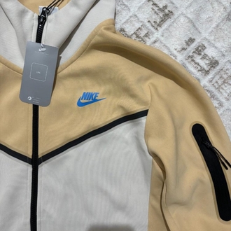 Nike Tech Fleece Full-Zip Hoodie