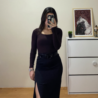 Kahverengi Kare Yaka %95 Pamuk Bluz (Oysho Kumaş)