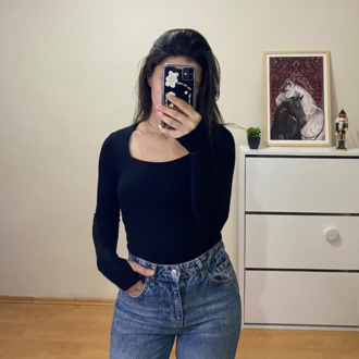 Siyah Kare Yaka %95 Pamuk Bluz (Oysho Kumaş)