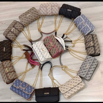 Guess kutu çanta