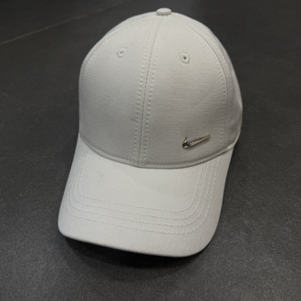 Nike Logo Şapka Beyaz