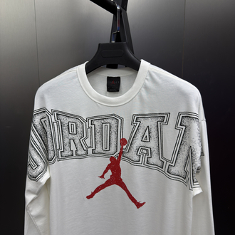 Jordan ‘GRAPHIC’ Oversize Uzun Kollu T-Shirt Beyaz JD-819
