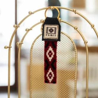 Göz Motifli El Dokuması Kilim Anahtarlık (Bordo)