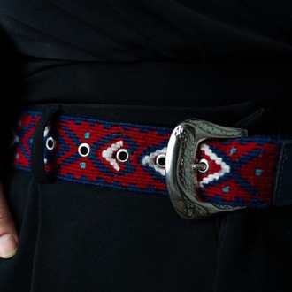 Göz-Taç Motifli El Dokuması Kilim Kemer – Bordo & Lacivert (85 cm)