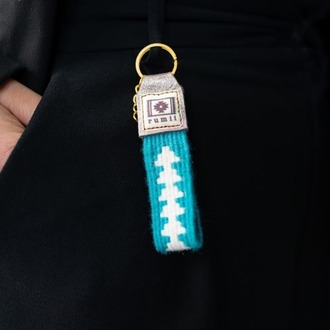 Hayat Ağacı Motifli El Dokuması Kilim Anahtarlık – Turkuaz
