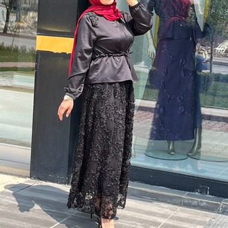 SELİNADA GÜPÜRLÜ ETEKLİ TAKIM