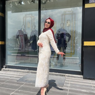 SELİNADA TAŞ DETAYLI ELBİSE