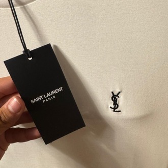 Yves Saint Laurent T-Shirt