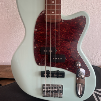 İbanez TMB100 Bas Gitar 