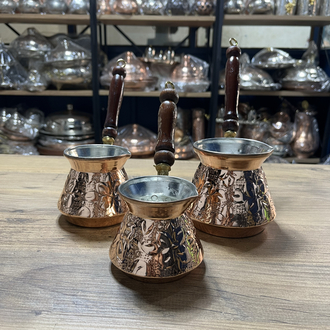 Kabartma Nakışlı Bakır Cezve Seti