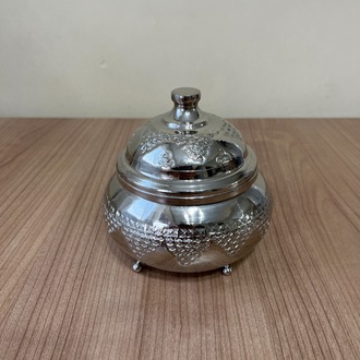 Üzüm Desenli Bakır Şekerlik