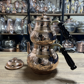 Ortası Nakışlı Dövme Bakır Çaydanlık No:3 