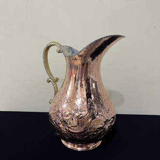 Sarmaşık Desenli Bakır Sürahi