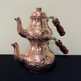 Kabartma Nakışlı Çaydanlık No:1