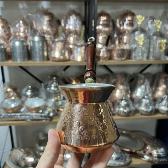 Üzüm Desenli Bakır Cezve