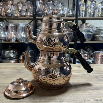 Ortası Nakışlı Dövme Bakır Çaydanlık No:3 