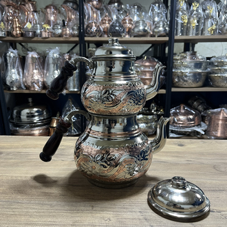 Sarmaşık Desenli Çift Renkli Bakır Çaydanlık No:3