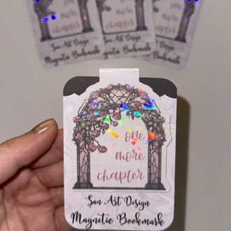 ONE MORE CHAPTER HOLOGRAM TEMALI Manyetik Kitap Ayracı