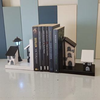 BJK kitap tutucu