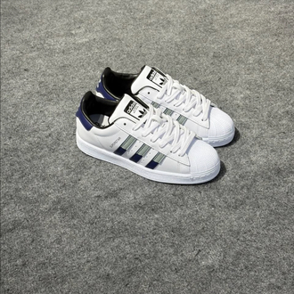 S Star white blue