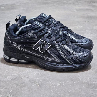 Nb All black