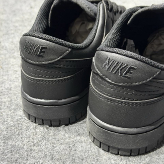 Dunk All black