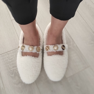 peluş işleme detaylı babet