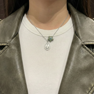Yıldız Charm Madalyon Kolye