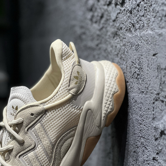 adidas OZWEEGO beige