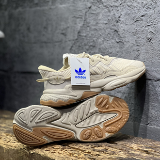 adidas OZWEEGO beige
