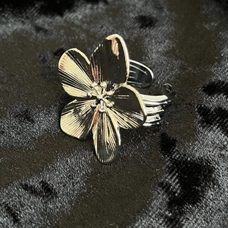 Silver Hibiscus Çiçek Yüzük