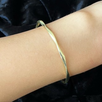 Gold Çelik Modern Kesim Manşet Bileklik