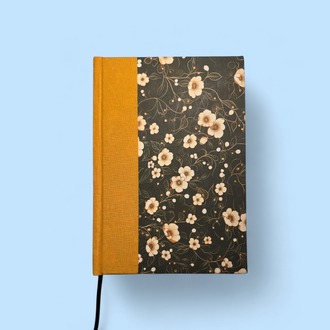 Japon Çiçek Desenli Ciltli Defter (Çizgisiz)