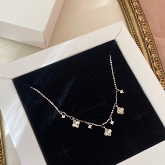 silver mini yonca kolye | altın kaplama
