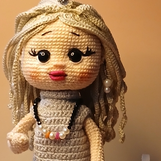 Amelia – Koleksiyonluk El Yapımı Amigurumi Bebek