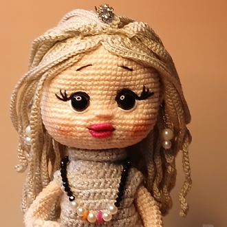 Amelia – Koleksiyonluk El Yapımı Amigurumi Bebek