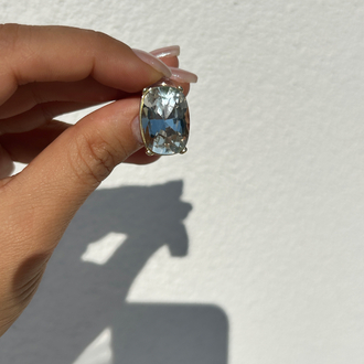 Premium seri tasarım dikdörtgen kesim Markiz küpe
