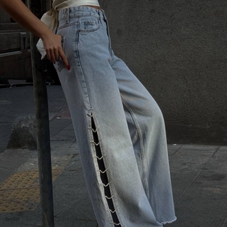 Zincir Deşireli Açık Mavi Geniş Paça Kot Pantolon