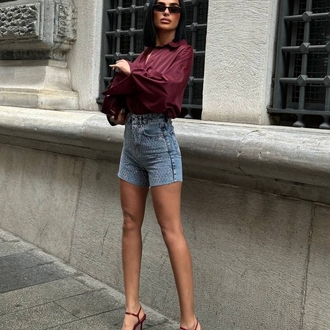 Luxury Koleksiyonu Taş İşlemeli Jean Şort