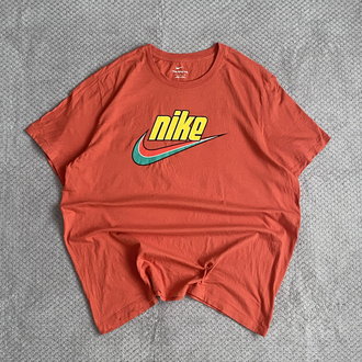 Nike Swoosh T-Shirt