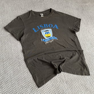 Vintage 00s Lisboa Portugal Tee