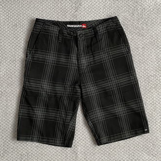 Vintage Y2K Quiksilver Plaid Shorts 