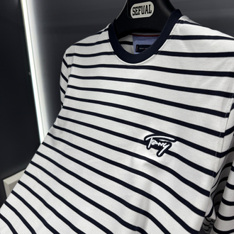 TH Premium Sweatshirt