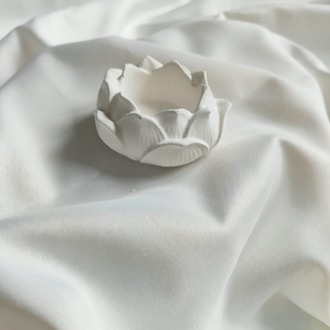 Lotus Çiçek Mumluk