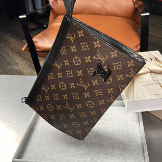 Louis Vuitton Erkek Çanta