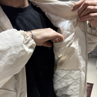 Nakış Detaylı Kapitone Bomber Ceket Bej