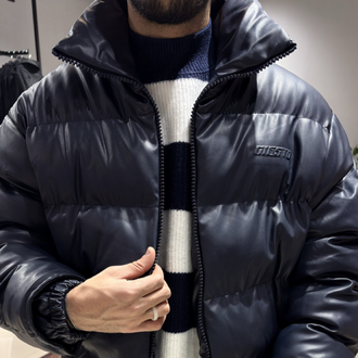 Oversize Kabartma Baskı Detaylı Şişme Deri Mont Lacivert
