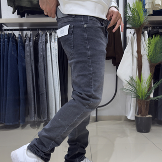 Regular Fit Jean Yıkamalı Siyah