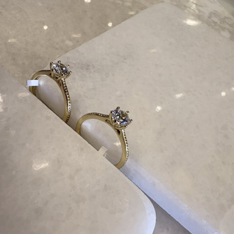 Özel seri gold tektaş yüzük